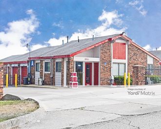 Storage Units for Rent available at 8901 Troost Avenue, Kansas City, MO 64131