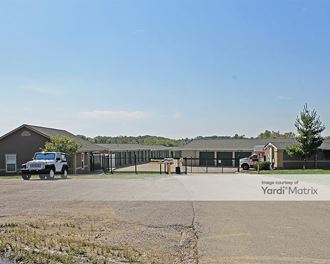 Storage Units for Rent available at 9200 North Oak Trfy, Kansas City, MO 64155