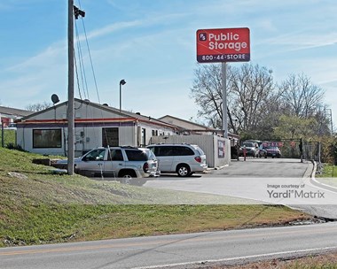 Storage Units for Rent available at 15505 South 71 Highway, Belton, MO 64012 - Photo Gallery 1
