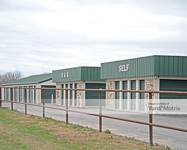 Storage Units for Rent available at 2600 South 69 Hwy, Excelsior Springs, MO 64024 Photo Gallery 1