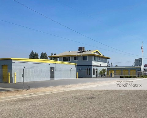 Storage Units for Rent available at 5090 North Weber Avenue, Fresno, CA 93722