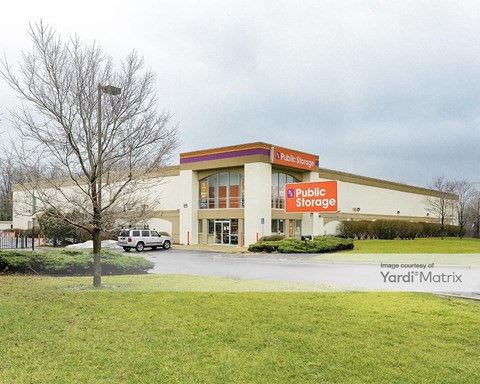 Storage Units for Rent available at 24000 Telegraph Road, Southfield, MI 48033