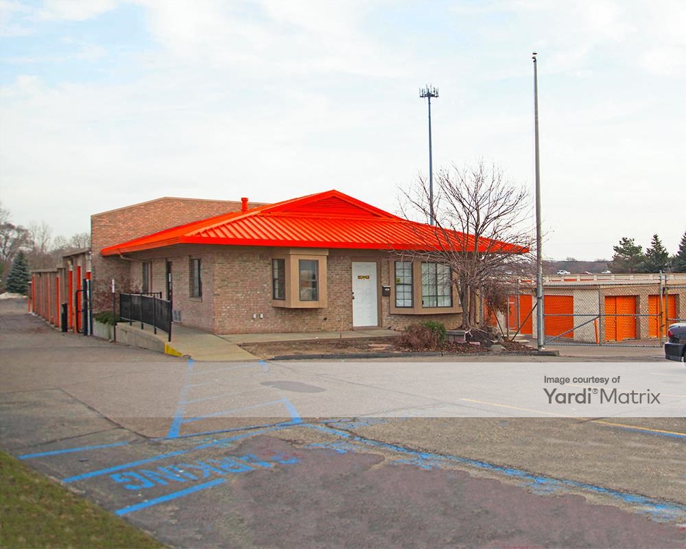 Public Storage 2100 West Utica Road, Shelby Township RentCafe