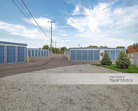Storage Units for Rent available at 1550 Gratiot Avenue, Clinton Township, MI 48036