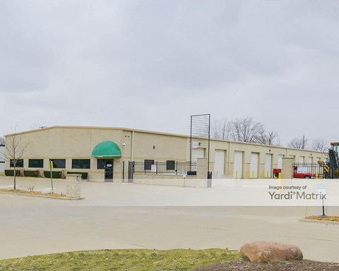 Storage Units for Rent available at 37877 South Groesbeck, Clinton Township, MI 48036