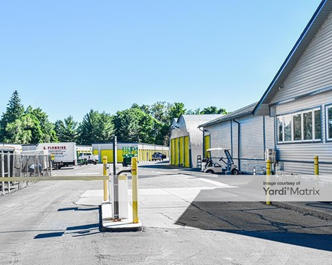 Storage Units for Rent available at 515 South Telegraph Road, Pontiac, MI 48341
