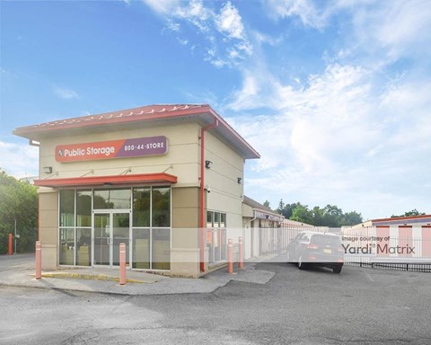 Storage Units for Rent available at 3801 Dupont Pkwy, New Castle, DE 19720
