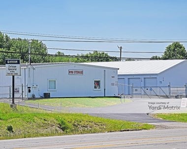 Storage Units for Rent available at 12453 National Road SW, Pataskala, OH 43062