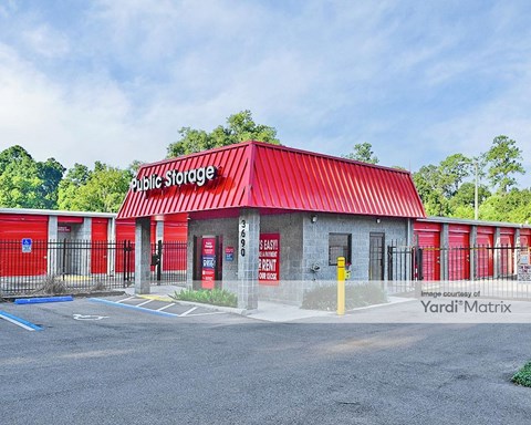 Storage Units for Rent available at 3690 SE Lake Weir Avenue, Ocala, FL 34471