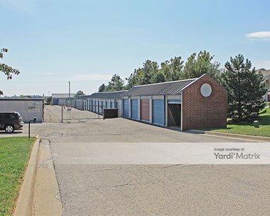 Storage Units for Rent available at 8900 NW Prairie View Road, Kansas City, MO 64153 - Photo Gallery 1