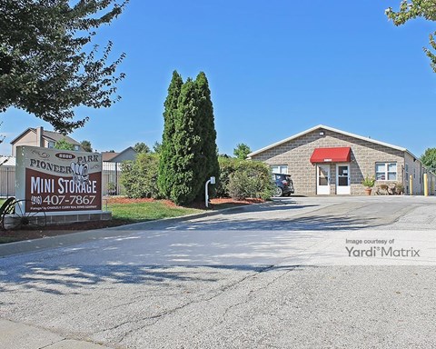 Storage Units for Rent available at 8800 NE 108Th Street, Kansas City, MO 64157