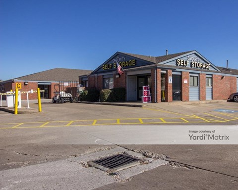 Storage Units for Rent available at 9526 Westheimer Road, Houston, TX 77063