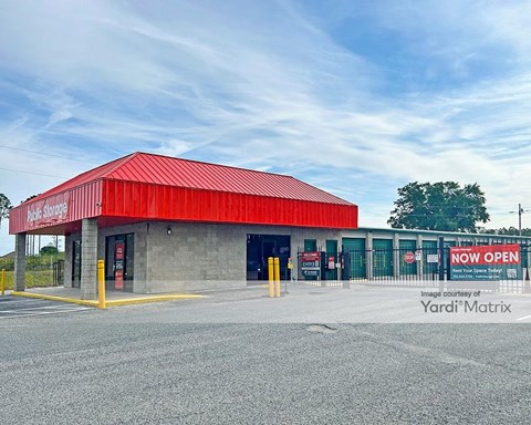 Storage Units for Rent available at 4701 SE Maricamp Road, Ocala, FL 34480