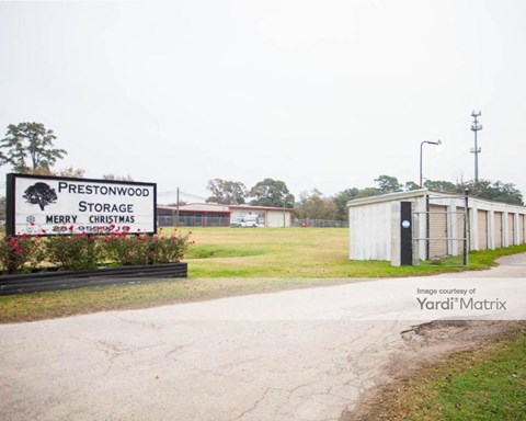 Storage Units for Rent available at 13118 Schroeder Road, Houston, TX 77070