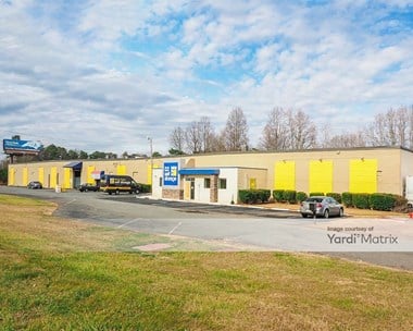 Storage Units for Rent available at 5800 A Brookshire Blvd, Charlotte, NC 28216 - Photo Gallery 1