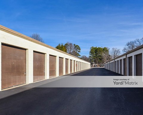Storage Units for Rent available at 9401 Albemarle Road, Charlotte, NC 28227