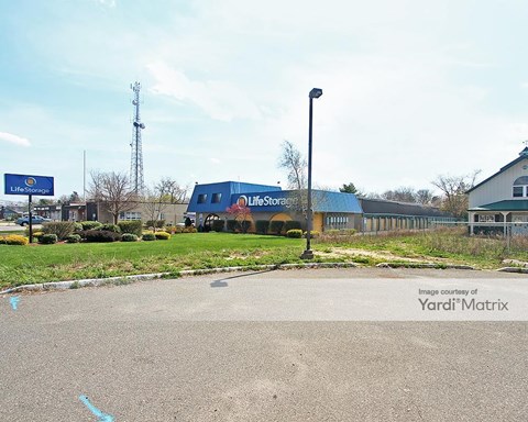 Storage Units for Rent available at 777 Route 37 West, Toms River, NJ 08755