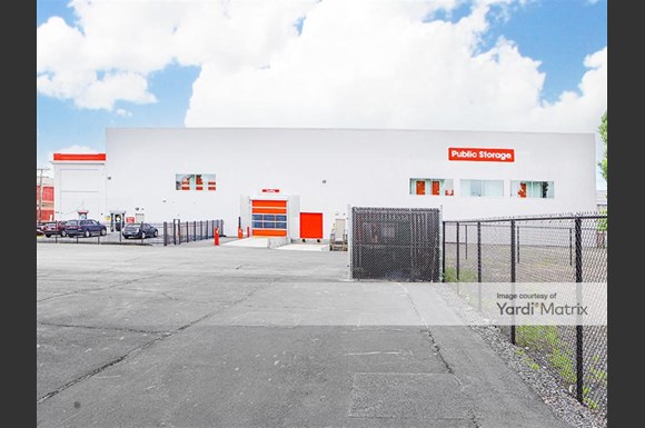 Storage Units In Huntingdon Valley Pa At 2375 Philmont Ave Extra Space Storage