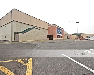 Storage Units for Rent available at 534 Milltown Road, North Brunswick, NJ 08902