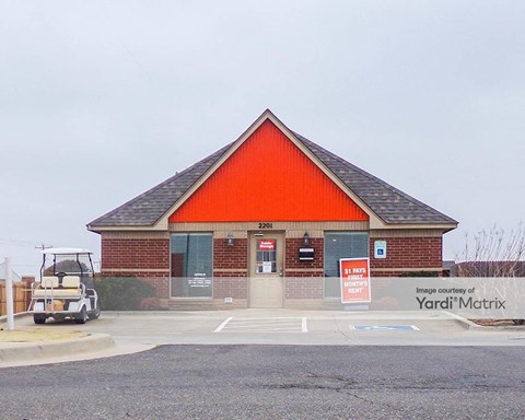Storage Units for Rent available at 2201 NW 192Nd Street, Edmond, OK 73012