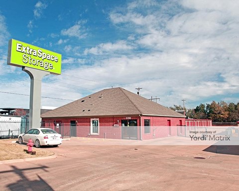 Storage Units for Rent available at 5700 North Classen Blvd, Oklahoma City, OK 73118