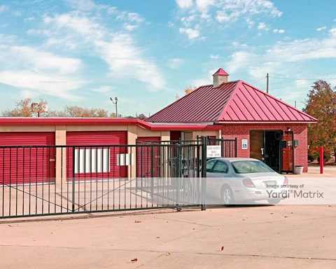 Storage Units for Rent available at 5300 North Harvey Avenue, Oklahoma City, OK 73118