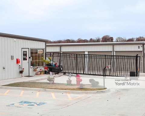Storage Units for Rent available at 1951 South Douglas Blvd, Midwest City, OK 73130