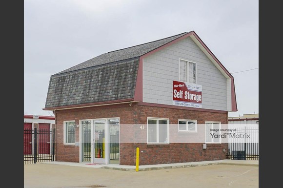 Mini Maxi Self Storage 43 South Rose Street Mount Clemens Rentcafe