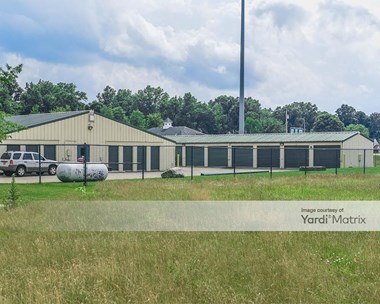 Storage Units for Rent available at 38333 Chestnut Ridge Road, Elyria, OH 44035