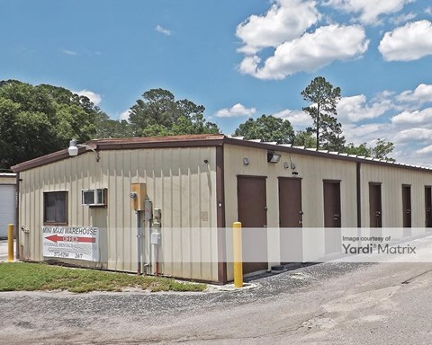 Storage Units for Rent available at 2150 NE 31St Avenue, Gainesville, FL 32609