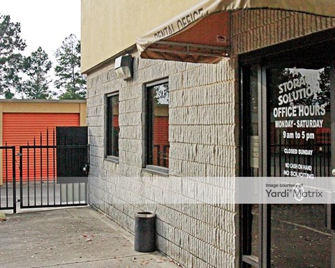 Storage Units for Rent available at 2454 Centerville Road, Tallahassee, FL 32308