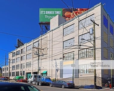 Storage Units for Rent available at 4433 Wayne Avenue, Philadelphia, PA 19144 Photo Gallery 1