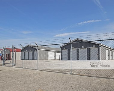 Self Storage Units in Greenfield, IN - RENTCafÃ©