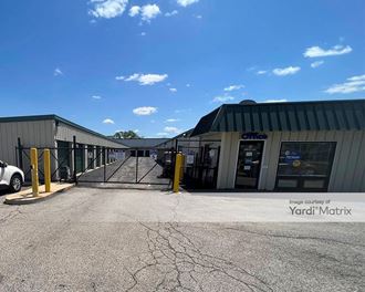 Storage Units for Rent available at 500 North Kirk Road, Batavia, IL 60510