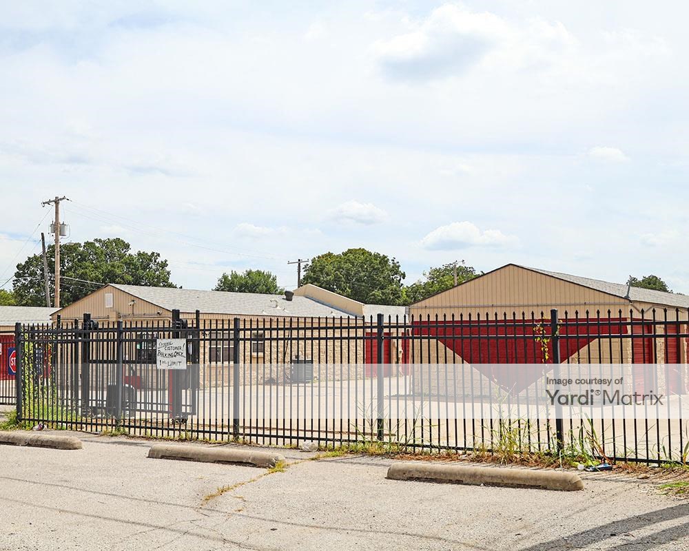 Self Storage Units In Tulsa At 2916 E 51st St Securcare Self Storage