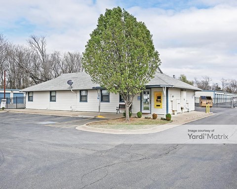 Storage Units for Rent available at 6435 South Peoria, Tulsa, OK 74136
