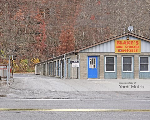 Storage Units for Rent available at 433 Constitution Blvd, New Brighton, PA 15066