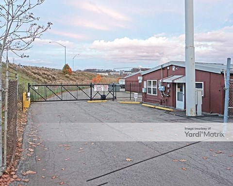 Storage Units for Rent available at 1292 Dutilh Road, Cranberry Township, PA 16066