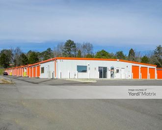 Storage Units for Rent available at 142 Airport Plaza Blvd, Alcoa, TN 37701