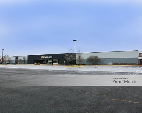 Storage Units for Rent available at 450 Airport Road, Elgin, IL 60123