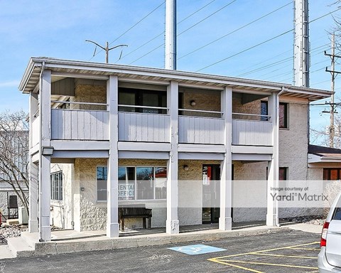 Storage Units for Rent available at 1505 Old Deerfield Road, Highland Park, IL 60035