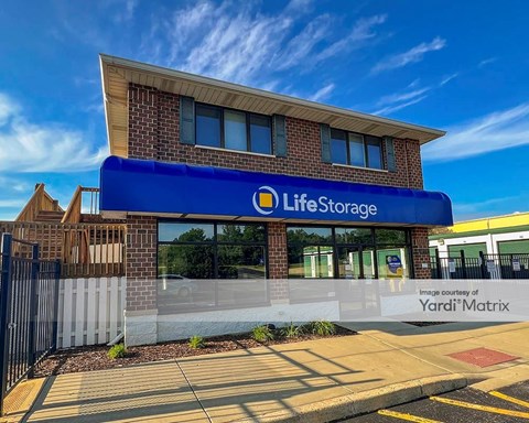 Storage Units for Rent available at 737 South Rand Road, Lake Zurich, IL 60047