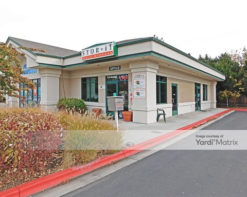 Storage Units for Rent available at 1175 East Parkcenter Blvd, Boise, ID 83706