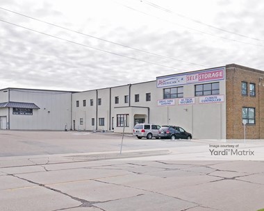 Storage Units for Rent available at 670 Pelham Blvd, Saint Paul, MN 55124 Photo Gallery 1