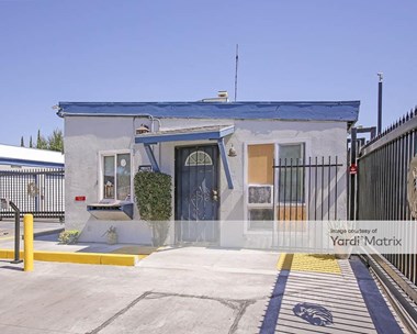 Storage Units for Rent available at 3201 South Chester Avenue, Bakersfield, CA 93304