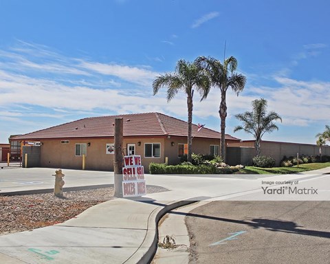 Storage Units for Rent available at 298 North 19 1/2 Avenue, Lemoore, CA 93245