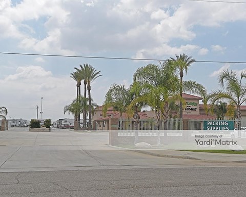 Storage Units for Rent available at 11107 Kern Canyon Road, Bakersfield, CA 93306