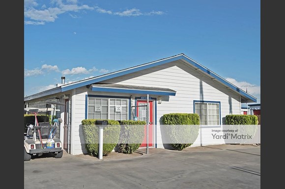 Derrel S Mini Storage 800 North Ben Maddox Way Visalia Rentcafe