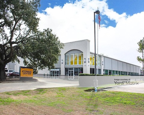 Storage Units for Rent available at 6536 Florida Blvd, Baton Rouge, LA 70806