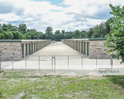 Storage Units for Rent available at 3926 Center Road, Brunswick, OH 44212